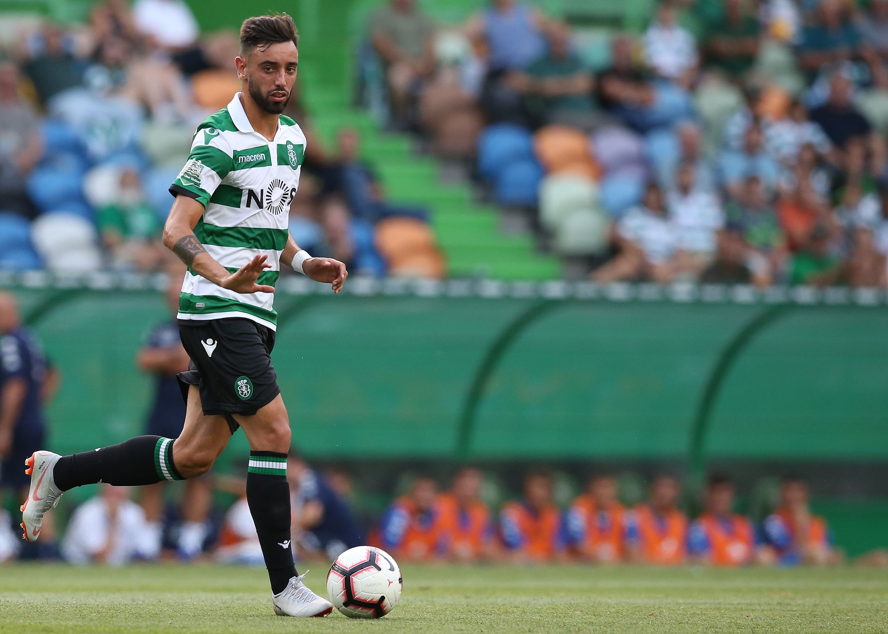 Bruno Fernandes chơi cho Sporting Lisbon