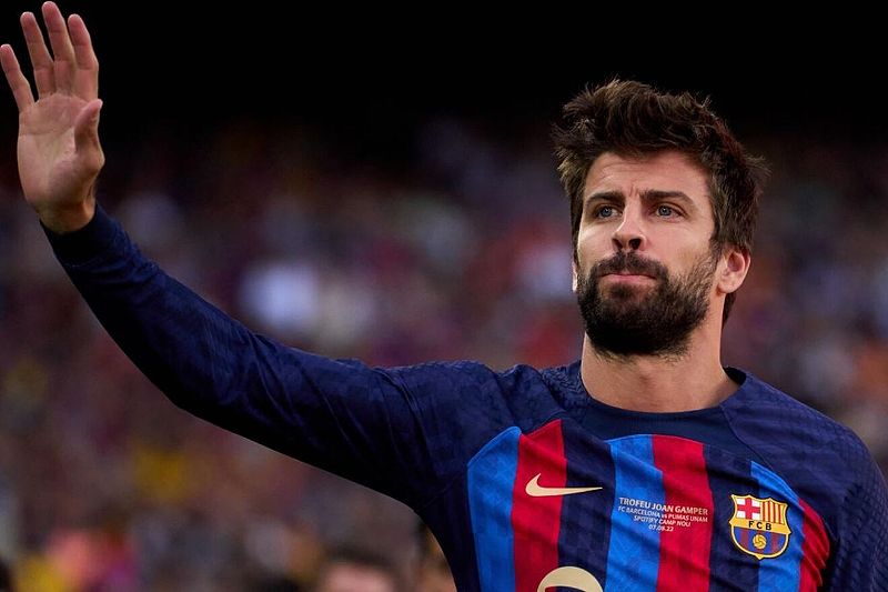 Hậu vệ cánh phải Barca - Gerard Pique