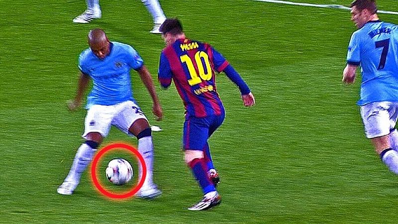 Kỹ thuật xâu kim của Messi